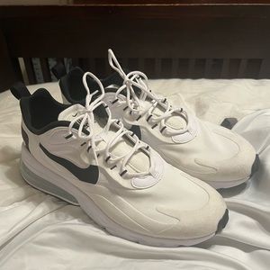 Nike Air Max 270 React ‘White Black’